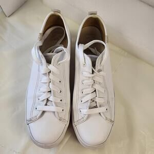 Keds Triple up platform leather sneakers Women's 10 white used flawed blemishes